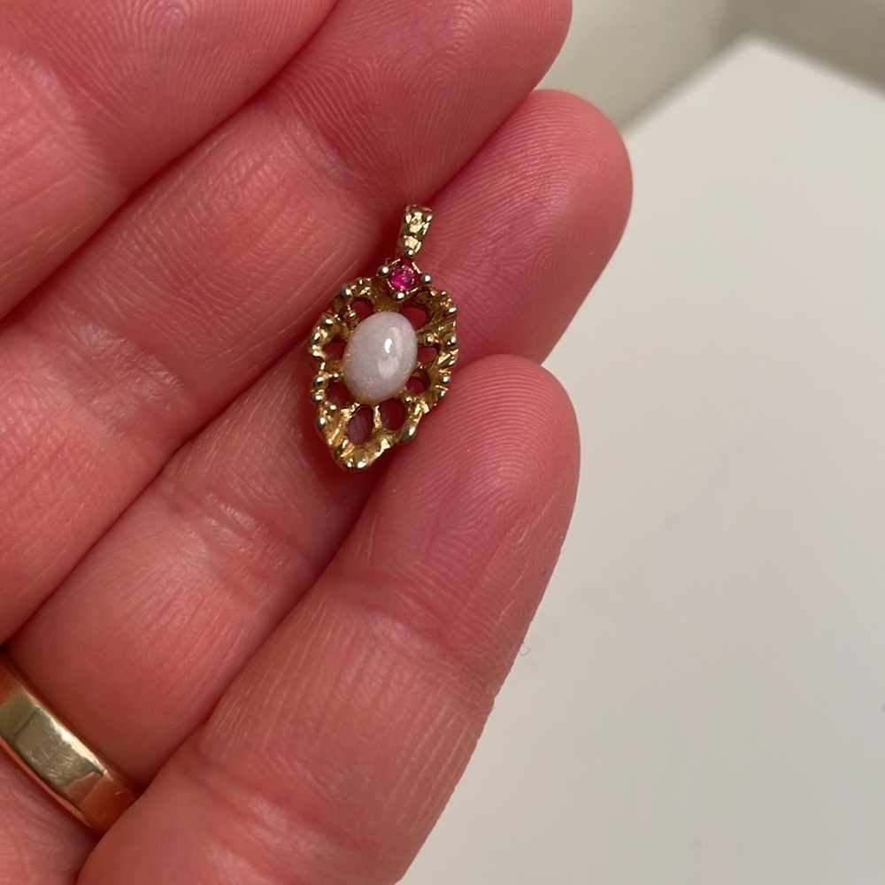 Vintage Van Doran Opal and Ruby Pendant